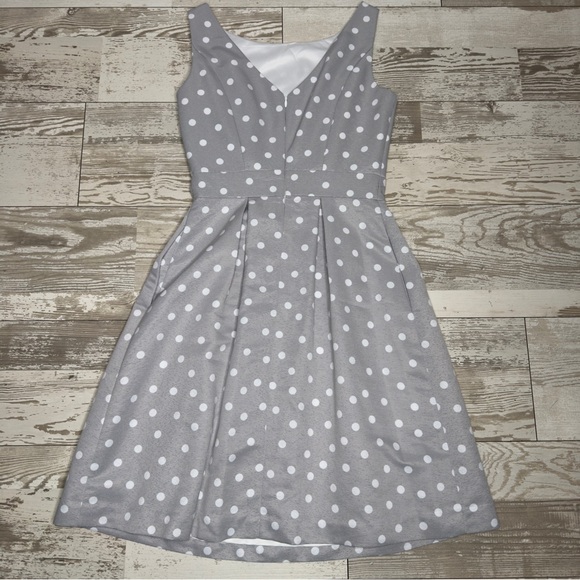 White House Black Market Polka Dot Fit & Flare Dress Size 2 Gray Sleeveless - Picture 8 of 11